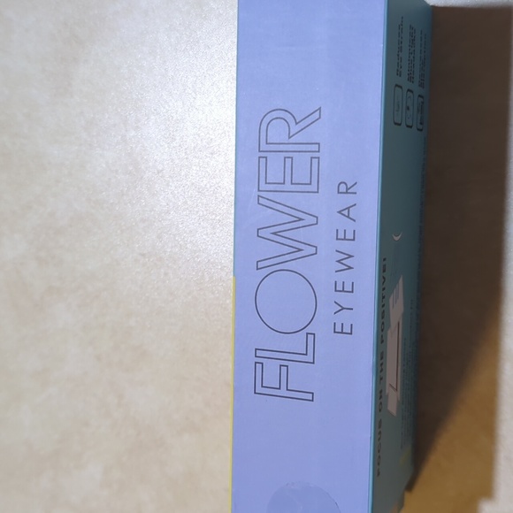 Flower Eyewear Blue Light Blocking Glasses  Drew Barrymore - Picture 4 of 9